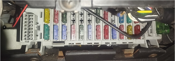 Captura de pantalla 2025-09-01 223200